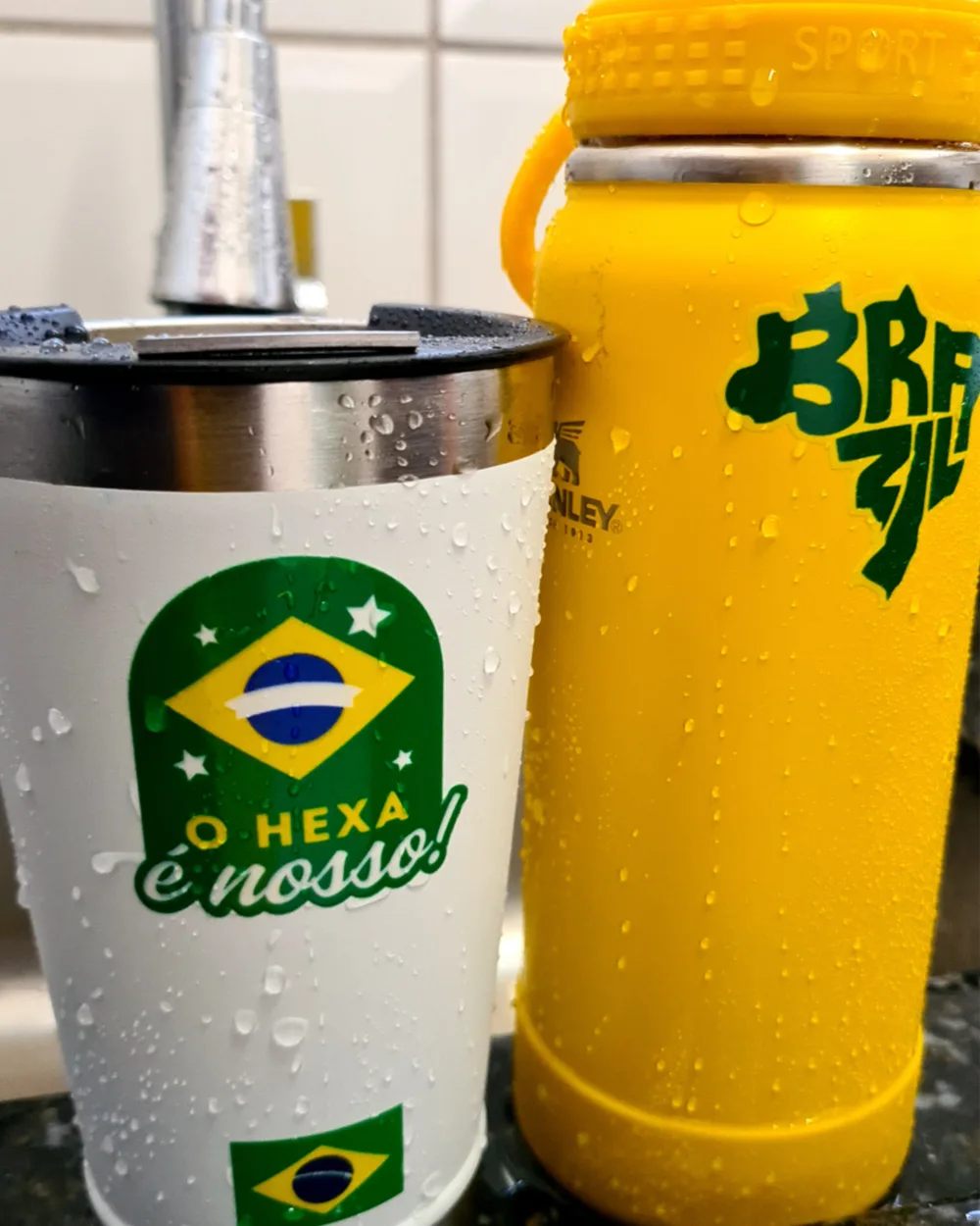 Aplicação Adesiva no segmento Brindes e Promocionais